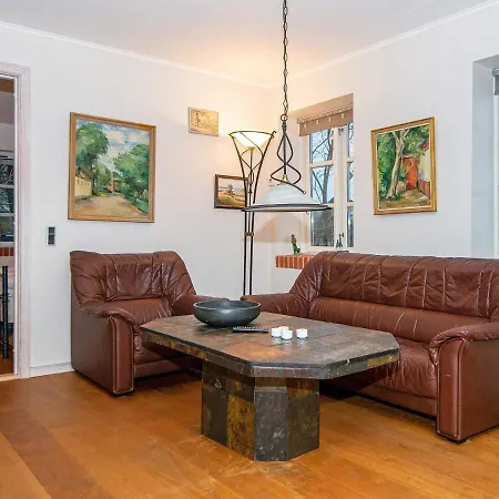 6 Person In Tatil Evi