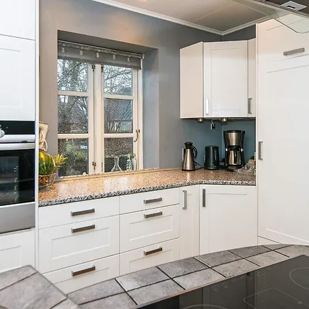 6 Person In בית נופש