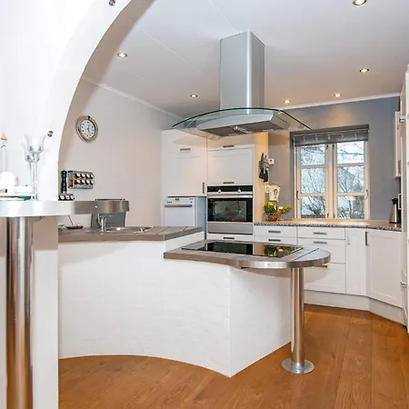 6 Person In בית נופש *